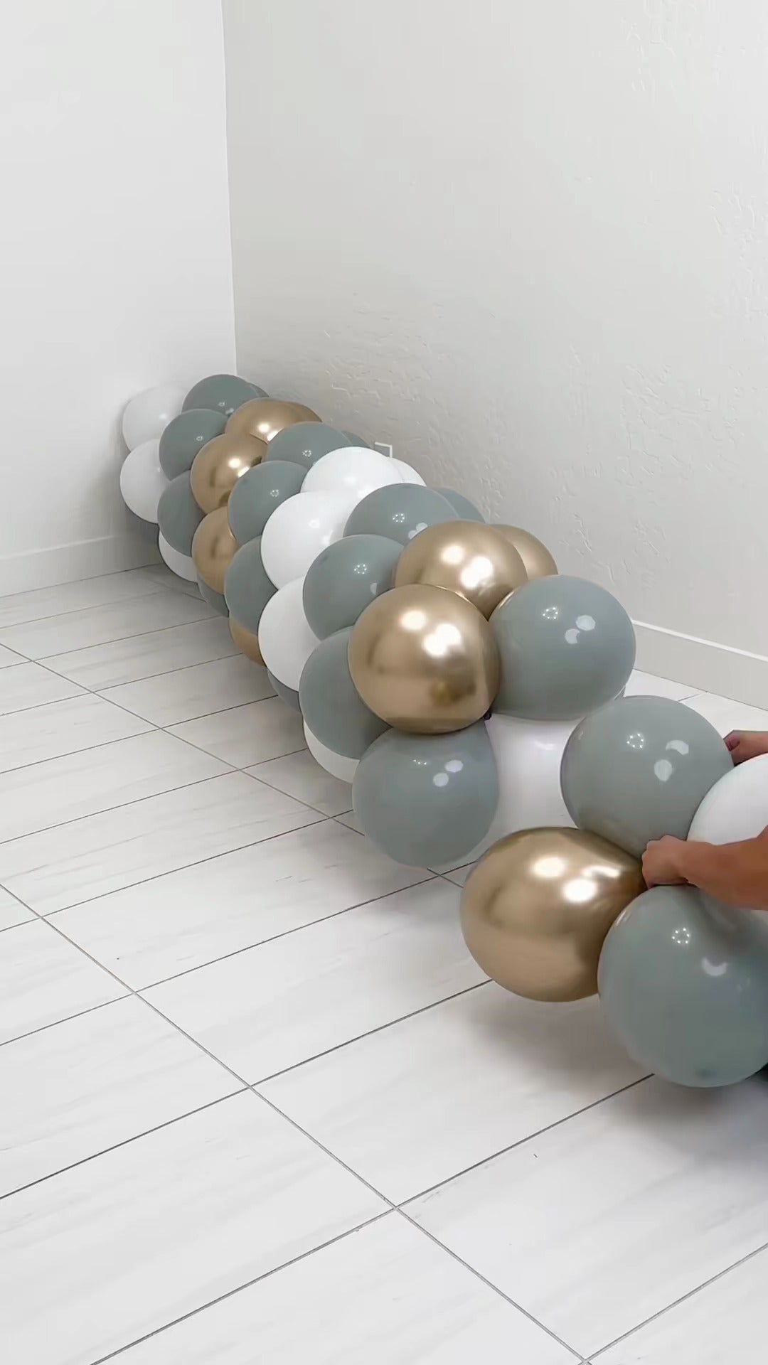 Balloon arch kit — product reference image